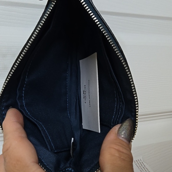 Coach Elegant Navy Blue Crossbody Bag NWTS Has Small Dipple On Back And Front - Picture 6 of 8